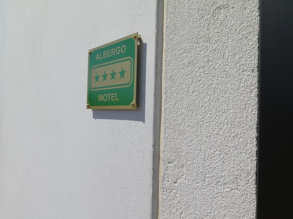 Hotel Motel Piu' Vaiano Cremasco Exteriör bild